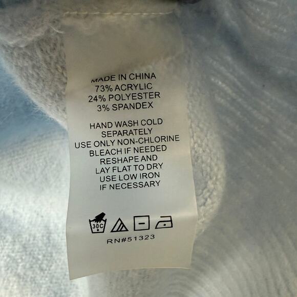 Vince Camuto Light Blue Drop Shoulder Knit Sweater Women’s Size Small Soft Cozy - Picture 6 of 9